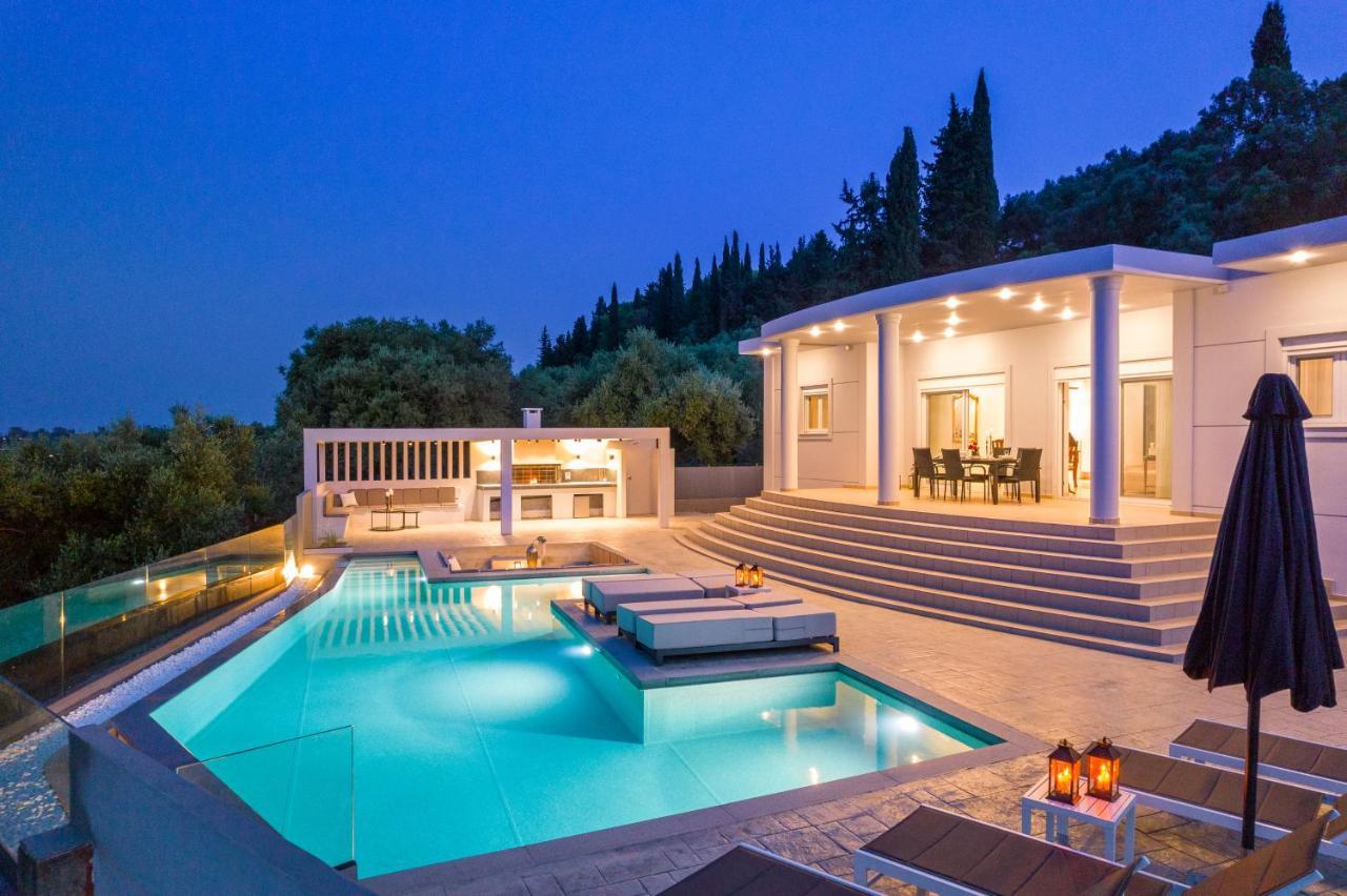 Villa Moonstone Mouzákion Extérieur photo