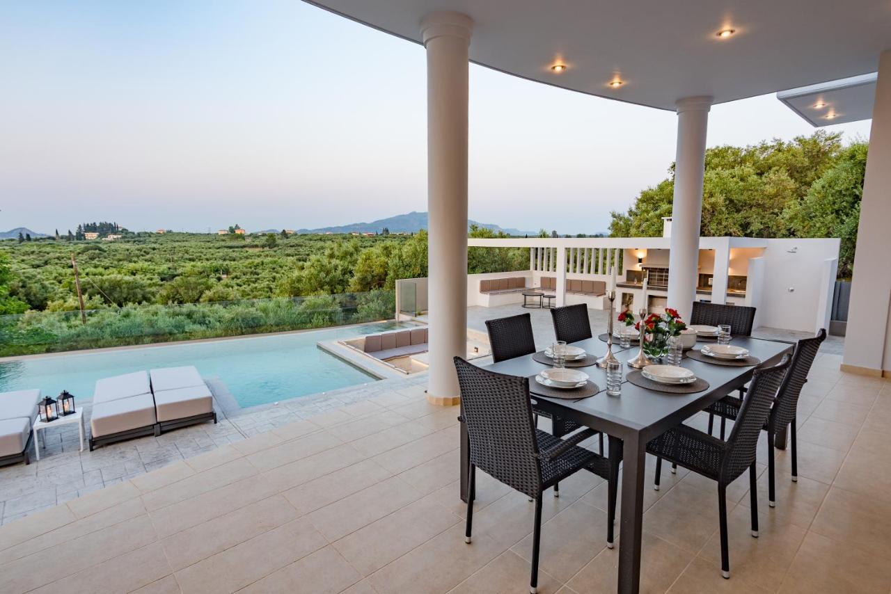 Villa Moonstone Mouzákion Extérieur photo