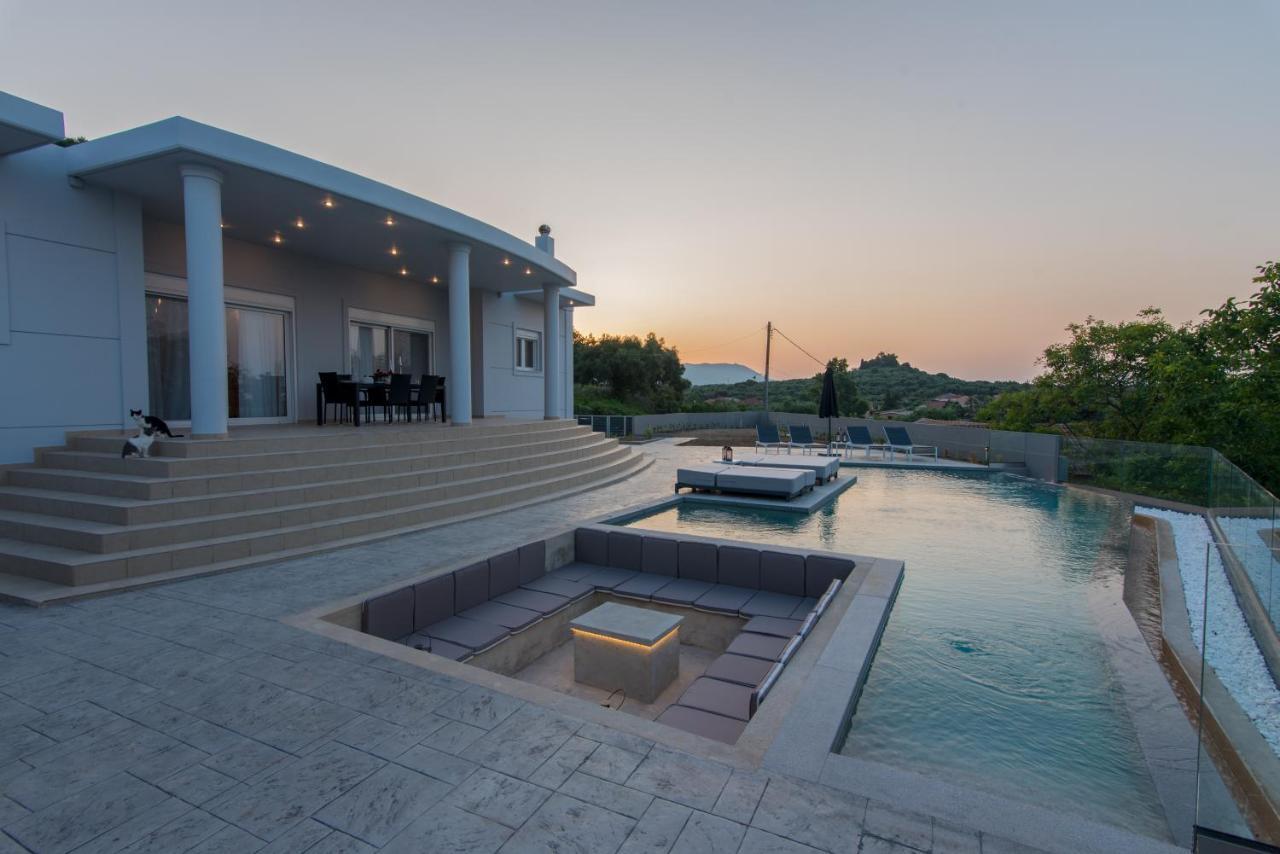 Villa Moonstone Mouzákion Extérieur photo