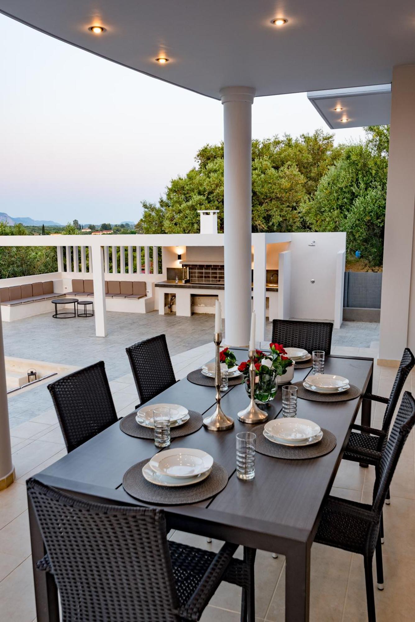 Villa Moonstone Mouzákion Extérieur photo
